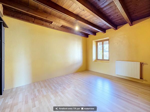 Fonds De Commerce
        
        - 152 m² 138 000 € *
