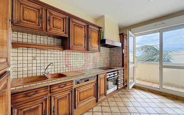 Appartement à louer    3 pièces • 82,11 m2 Illzach