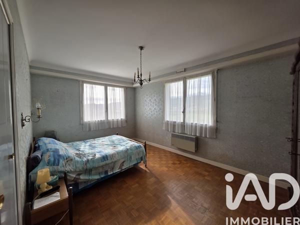 Maison à vendre 5 pièces 219,91 m² Lourdes