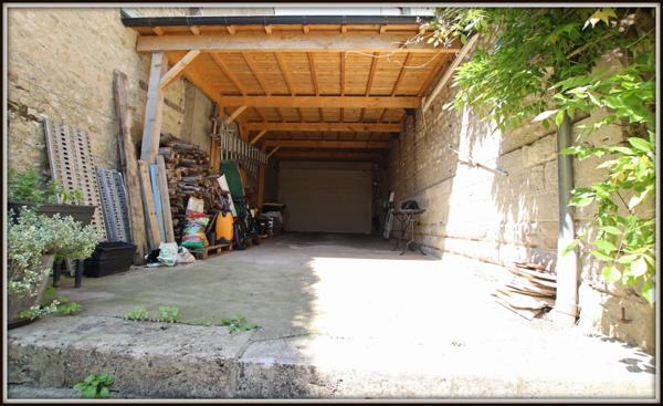 Maison à vendre 11 pièces PITHIVIERS (45), 265m², 5 chambres, séjour 45m², piscine, garage, parc arboré de 2500m², sous-sol