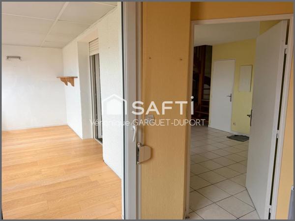 T3 duplex 5ème étage avec loggia et vue dégagée