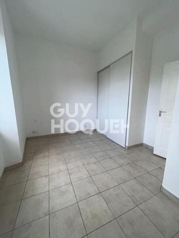 À louer Appartement 2 pièces Centre-ville d'Ivry-la-Bataille