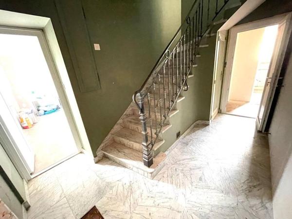 Immeuble de rapport de 394m2 idéal investisseur