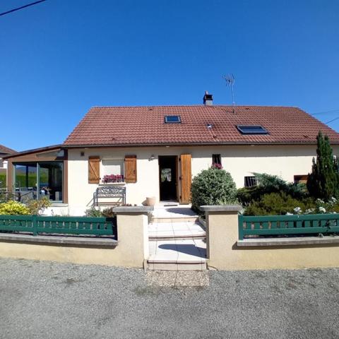 Maison à Chaux 4 chambres jardin piscine