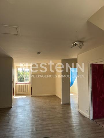 Appartement * 66 M² * 19200 Ussel * 387  € * 150  € * 537  €