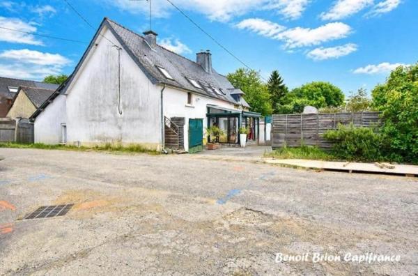 Maison de caractère 120 m² – 5 chambres – Dépendance 50 m² – Proche Rennes