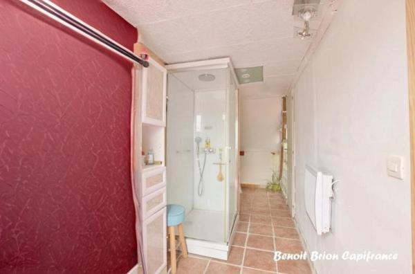Maison de caractère 120 m² – 5 chambres – Dépendance 50 m² – Proche Rennes