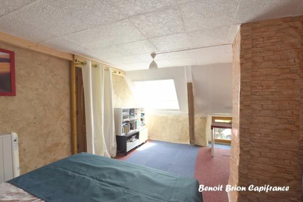 Maison de caractère 120 m² – 5 chambres – Dépendance 50 m² – Proche Rennes