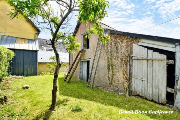 Maison de caractère 120 m² – 5 chambres – Dépendance 50 m² – Proche Rennes