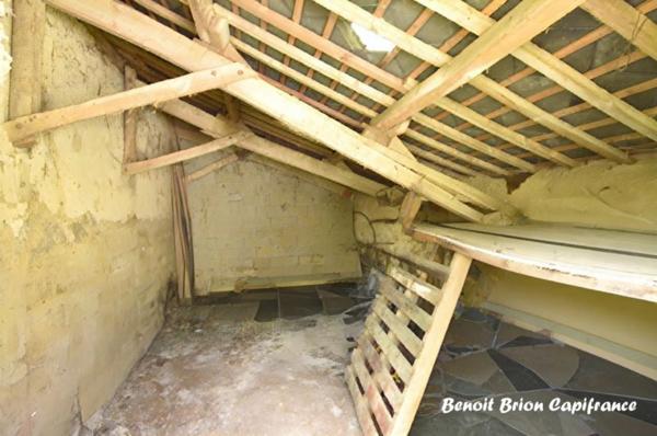 Maison de caractère 120 m² – 5 chambres – Dépendance 50 m² – Proche Rennes