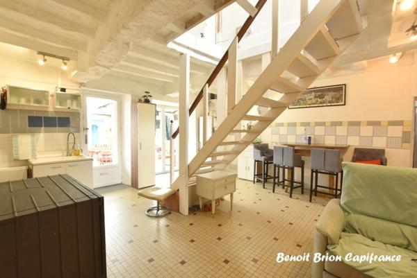 Maison de caractère 120 m² – 5 chambres – Dépendance 50 m² – Proche Rennes