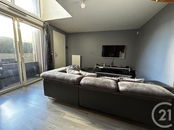 Appartement F3 à vendre  3 pièces - 64,20 m2 STAINS - 93