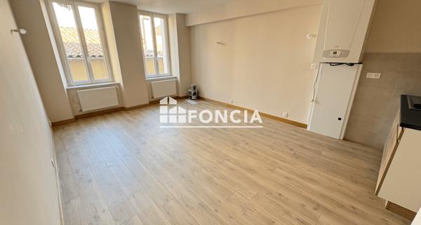 Location Appartement 4 pièces 66.01 m² - Tournon-sur-rhône 07300