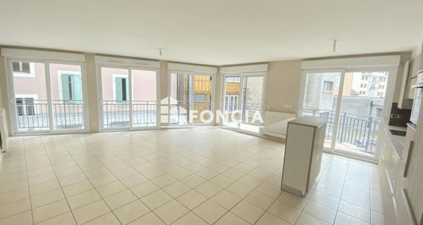 Location Appartement 3 pièces 83.65 m² - Thonon-les-bains 74200