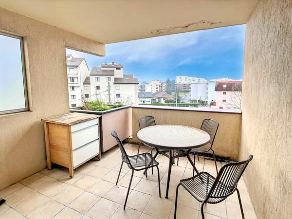Appartement à vendre 3 pièces AMBILLY (74)