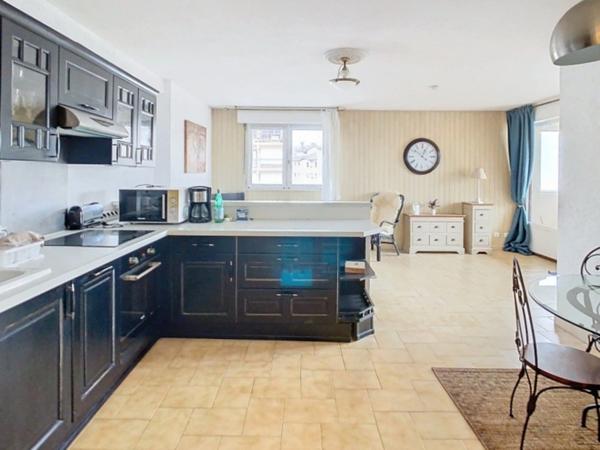 Appartement à vendre 3 pièces AMBILLY (74)