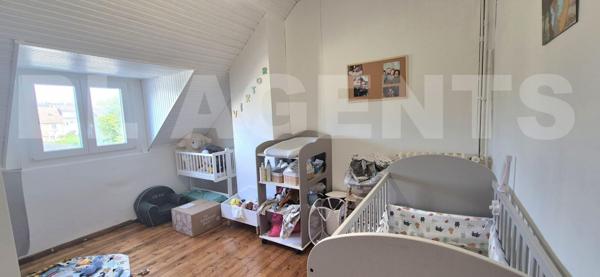 Maison 5 pièces quartier Jaurès avec place de parking sous carport