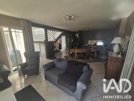 Maison à vendre 7 pièces 216,34 m² Annonay