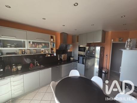 Maison à vendre 7 pièces 216,34 m² Annonay