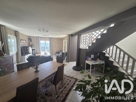 Maison à vendre 7 pièces 216,34 m² Annonay