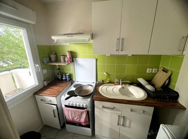Studio Saint Cyr Sur Loire avec balcon et parking