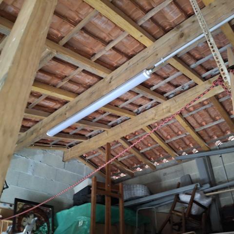 PLAIN PIED AVEC GARAGE NON ATTENANT A LA CAMPAGNE