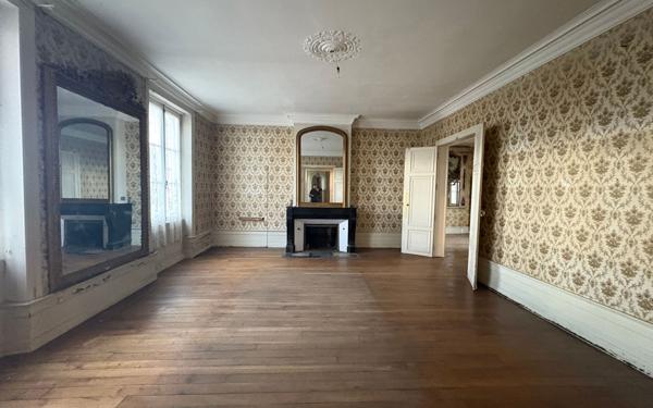 Maison à vendre    11 pièces •  Éclaron-Braucourt-Sainte-Livière