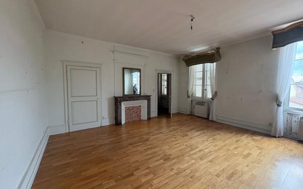 Maison à vendre    11 pièces •  Éclaron-Braucourt-Sainte-Livière