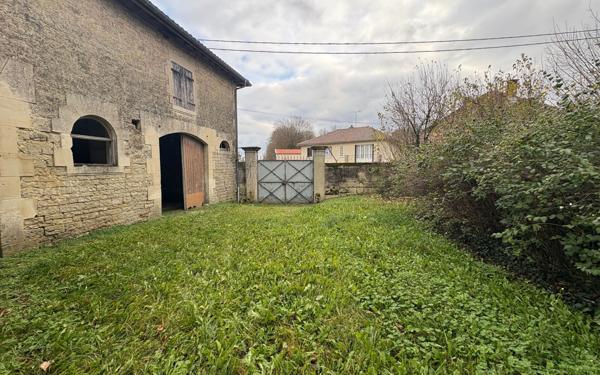 Maison à vendre    11 pièces •  Éclaron-Braucourt-Sainte-Livière