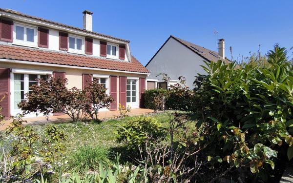 Maison à vendre    6 pièces • 135,87 m2 Saint-Michel-sur-Orge