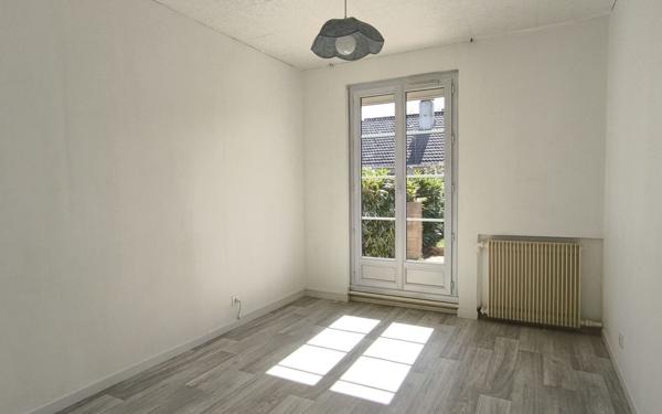 Maison à vendre    6 pièces • 135,87 m2 Saint-Michel-sur-Orge