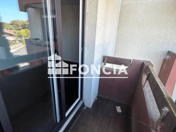 Location Studio 20.2 m² - 245 RUE PENARDIERE Saint Pierre Du Mont 40280