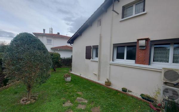 Maison à vendre    6 pièces •  Anglet