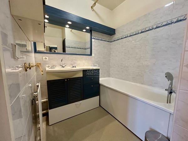 Appartement Achères 2 pièce(s) 54 m2 €198 000 ** - Référence 9005