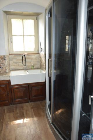 Dans village de caractere ou il fait bon vivre