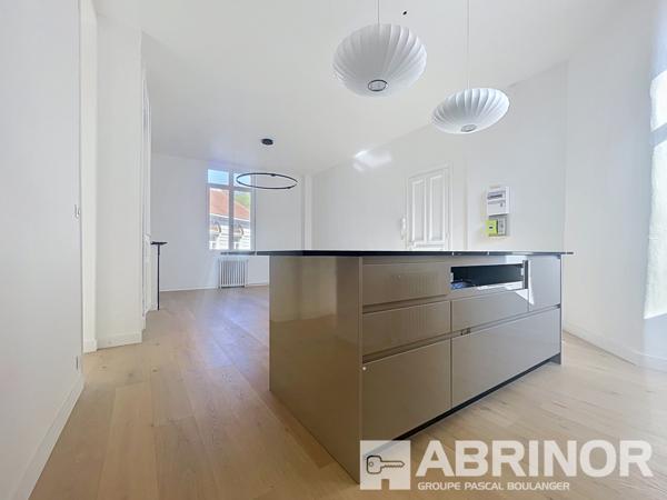 LAMBERSART, en bordure de la Deûle, Appartement 85 m² type 3 refait à neuf LAMBERSART