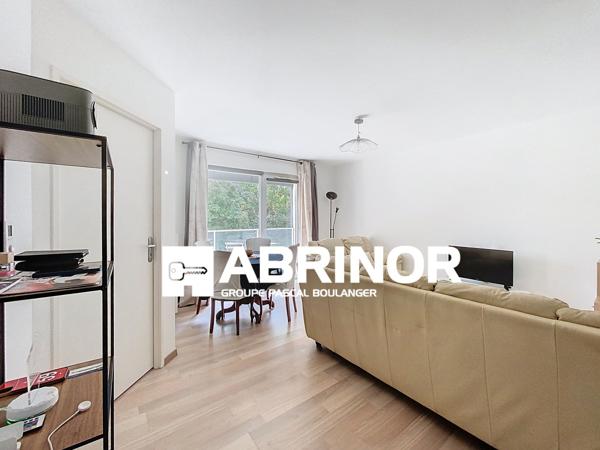 Appartement de Type 2 avec balcon et place de parking. WATTIGNIES