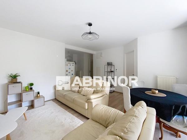 Appartement de Type 2 avec balcon et place de parking. WATTIGNIES