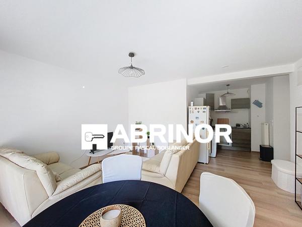 Appartement de Type 2 avec balcon et place de parking. WATTIGNIES