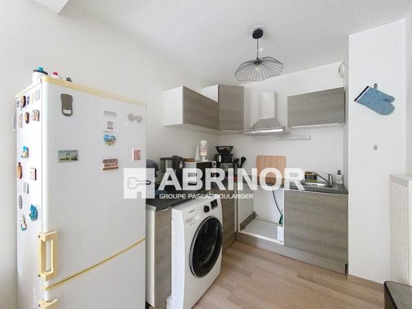 Appartement de Type 2 avec balcon et place de parking. WATTIGNIES