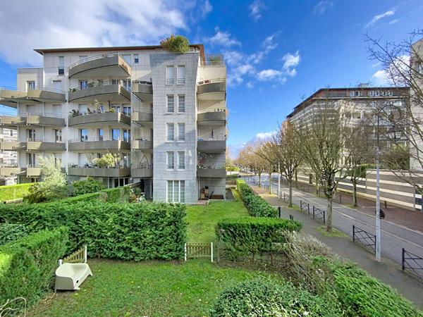Appartement 5 pièces de 99.85 m² - Saint-Germain-en-Laye