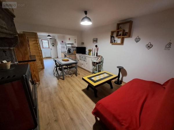 Fonds et/ou murs commerciaux à vendre à Allanche dans le Cantal (15160), ref : 044/1252