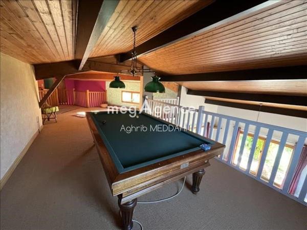 Maison à SAINT-SULPICE-DE-ROYAN, 17200 - 5 pièces 240m²