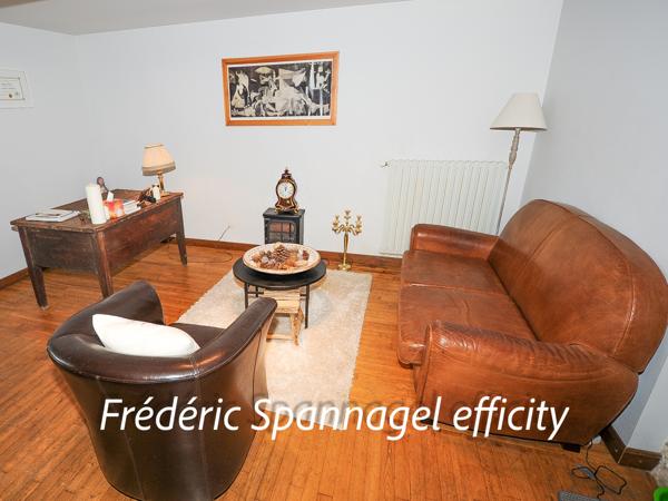 Maison 4 pièces - 180 m² Exclusivité efficity