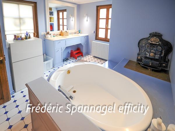 Maison 4 pièces - 180 m² Exclusivité efficity