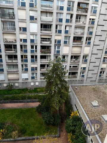 Location appartement Paris 15eme : 1 862 € - AJP Immobilière Passy Paris 16