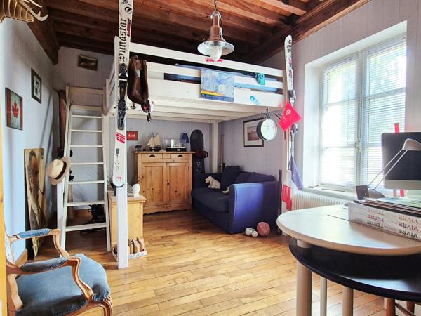 Tramoyes (01390) Propriété de charme idéale pour grande famille, projet intergénérationnel ou maison d’hôtes