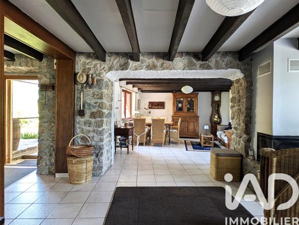 Maison à vendre 6 pièces 101 m² Saint-Barthélemy-le-Meil