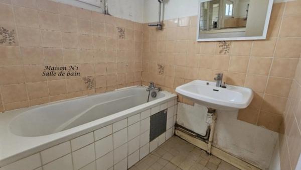 Ensemble immobilier de rapport – 3 logements et 2 hangars sur plus de 5 000 m² LA PELLERINE (49)