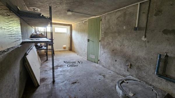 Ensemble immobilier de rapport – 3 logements et 2 hangars sur plus de 5 000 m² LA PELLERINE (49)